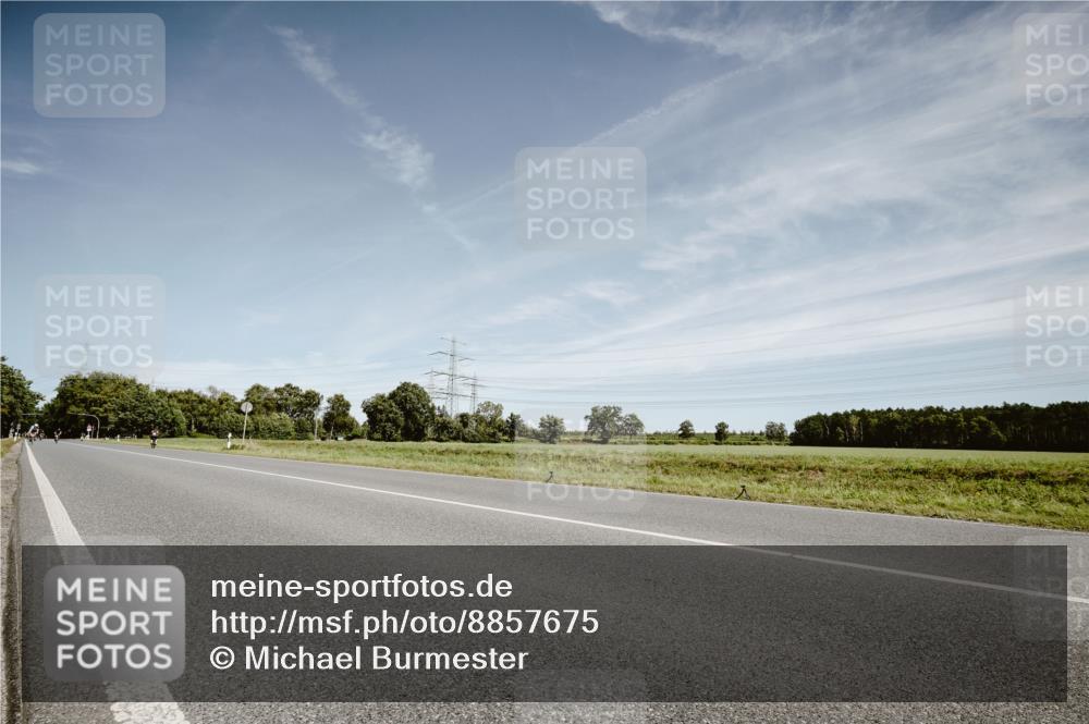 07.09.2025 - 19. Norderstedt Triathlon Michael Burmester http://msf.ph/oto/8857675 07.09.2025 12:26:37 Radfahren 137 meine-sportfotos.de