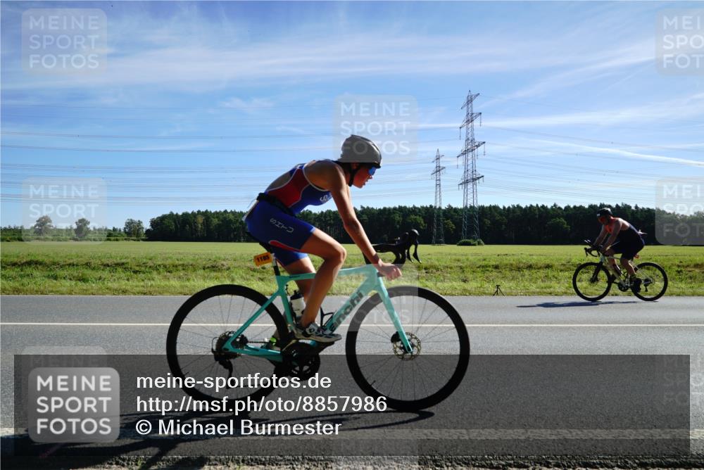 07.09.2025 - 19. Norderstedt Triathlon Michael Burmester http://msf.ph/oto/8857986 07.09.2025 11:26:06 Radfahren 1185 meine-sportfotos.de