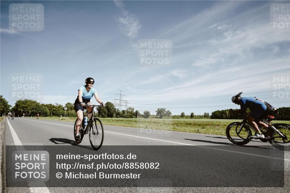 07.09.2025 - 19. Norderstedt Triathlon Michael Burmester http://msf.ph/oto/8858082 07.09.2025 12:29:53 Radfahren 755 meine-sportfotos.de