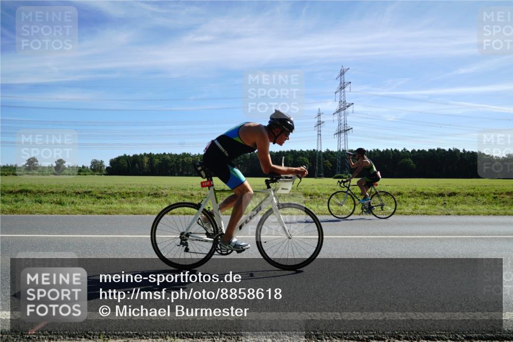 07.09.2025 - 19. Norderstedt Triathlon Michael Burmester http://msf.ph/oto/8858618 07.09.2025 11:31:14 Radfahren 1161, 1332 meine-sportfotos.de
