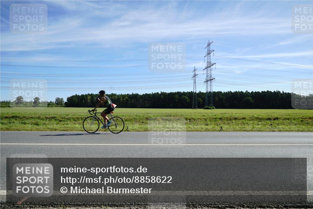 07.09.2025 - 19. Norderstedt Triathlon Michael Burmester http://msf.ph/oto/8858622 07.09.2025 11:31:15 Radfahren 1161, 1332 meine-sportfotos.de