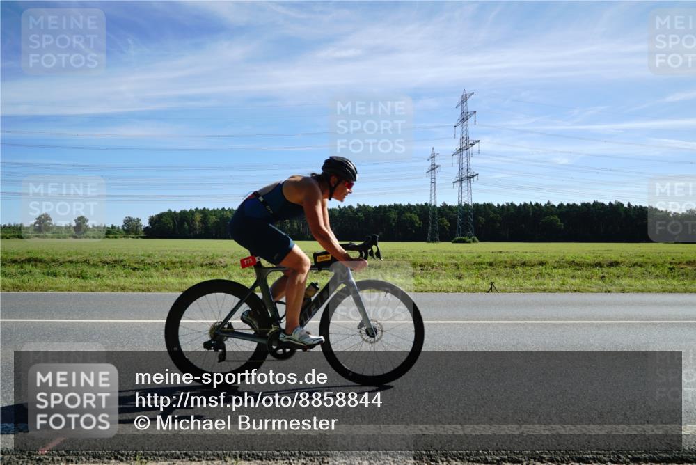 07.09.2025 - 19. Norderstedt Triathlon Michael Burmester http://msf.ph/oto/8858844 07.09.2025 11:33:23 Radfahren 773, 1225 meine-sportfotos.de