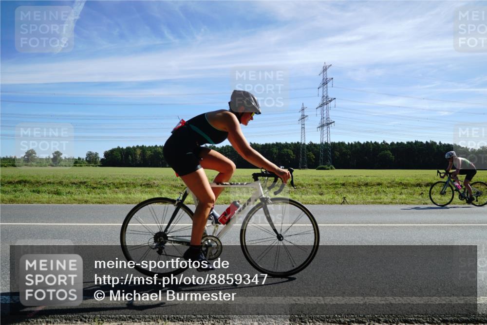 07.09.2025 - 19. Norderstedt Triathlon Michael Burmester http://msf.ph/oto/8859347 07.09.2025 11:38:10 Radfahren 1308 meine-sportfotos.de