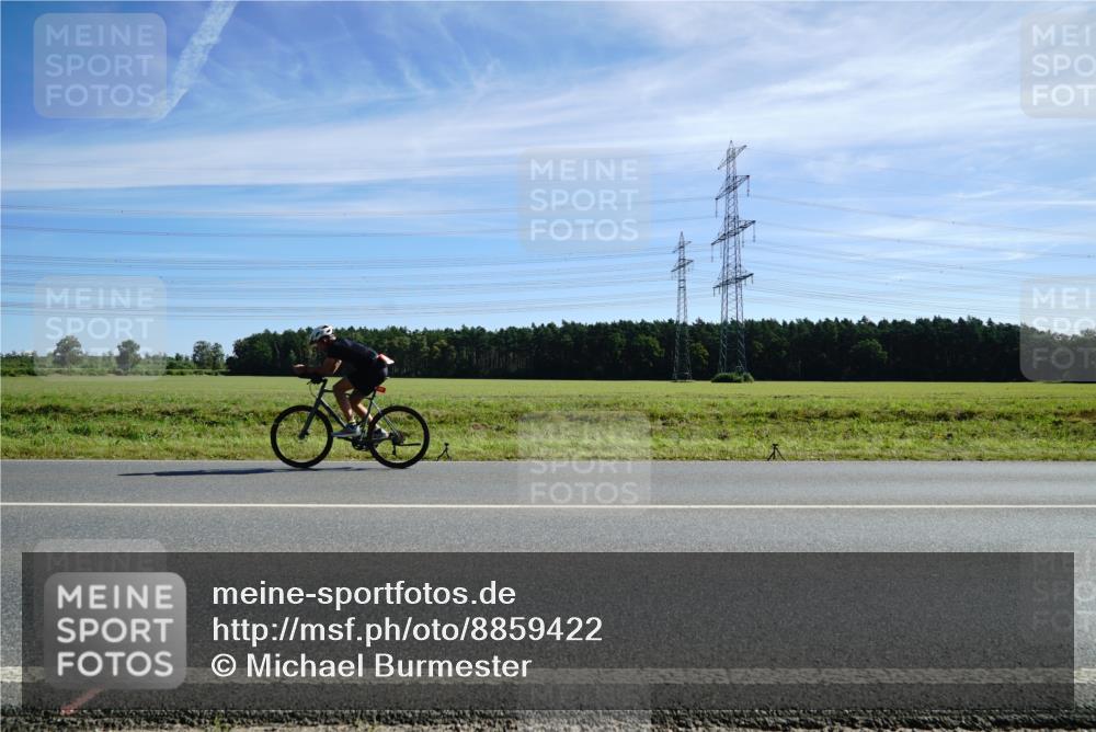 07.09.2025 - 19. Norderstedt Triathlon Michael Burmester http://msf.ph/oto/8859422 07.09.2025 11:38:50 Radfahren  meine-sportfotos.de