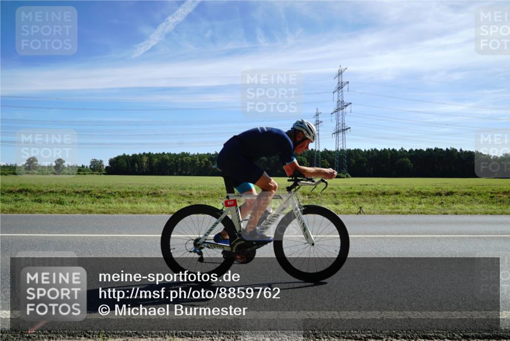 07.09.2025 - 19. Norderstedt Triathlon Michael Burmester http://msf.ph/oto/8859762 07.09.2025 11:41:45 Radfahren 837, 1301 meine-sportfotos.de