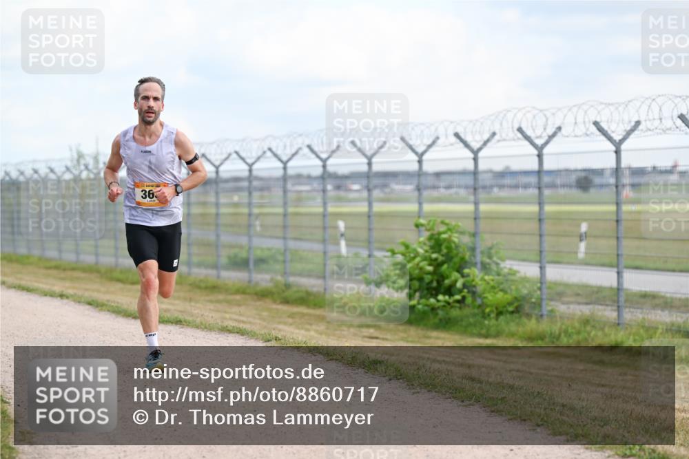 14.09.2025 - Airport Race Dr. Thomas Lammeyer http://msf.ph/oto/8860717 14.09.2025 11:48:44 Laufen 36 meine-sportfotos.de