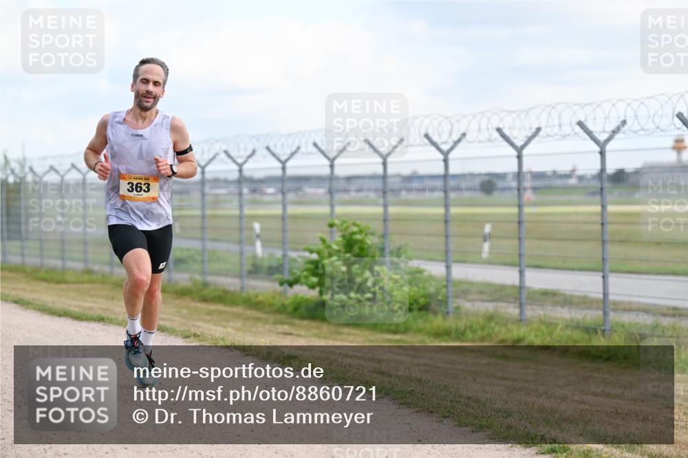 14.09.2025 - Airport Race Dr. Thomas Lammeyer http://msf.ph/oto/8860721 14.09.2025 11:48:45 Laufen 363 meine-sportfotos.de