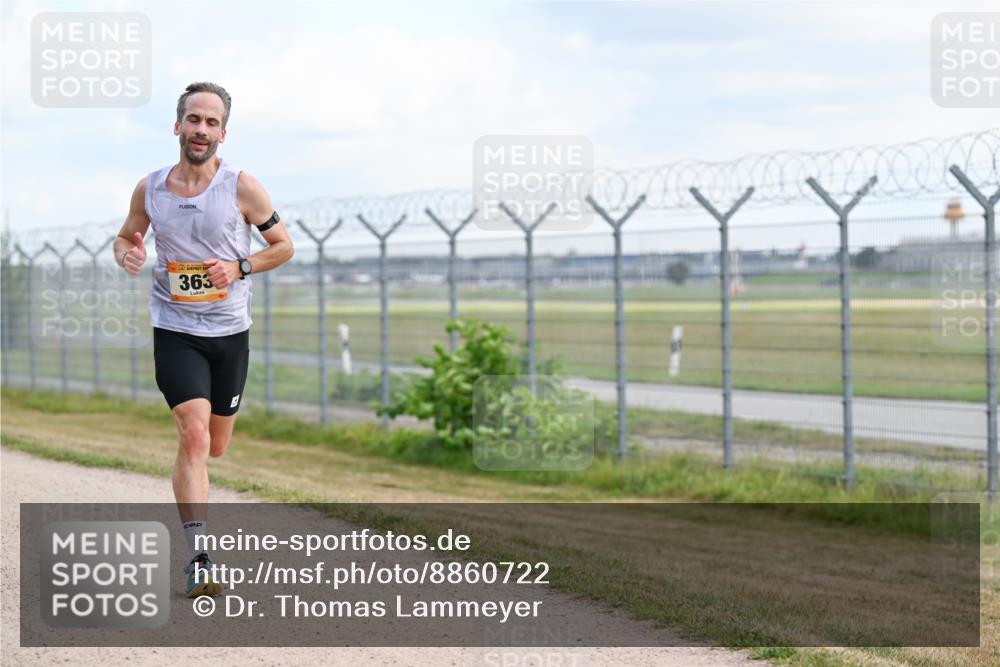14.09.2025 - Airport Race Dr. Thomas Lammeyer http://msf.ph/oto/8860722 14.09.2025 11:48:45 Laufen 363 meine-sportfotos.de