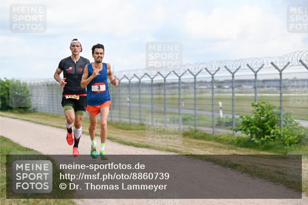 14.09.2025 - Airport Race Dr. Thomas Lammeyer http://msf.ph/oto/8860739 14.09.2025 11:49:29 Laufen 3 meine-sportfotos.de