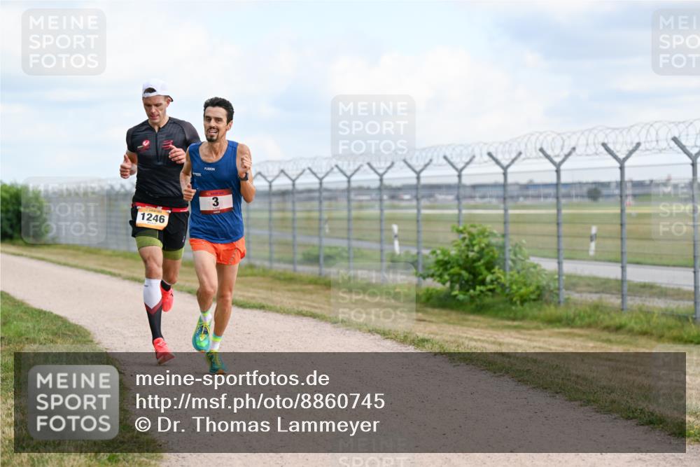 14.09.2025 - Airport Race Dr. Thomas Lammeyer http://msf.ph/oto/8860745 14.09.2025 11:49:30 Laufen 1246, 3 meine-sportfotos.de