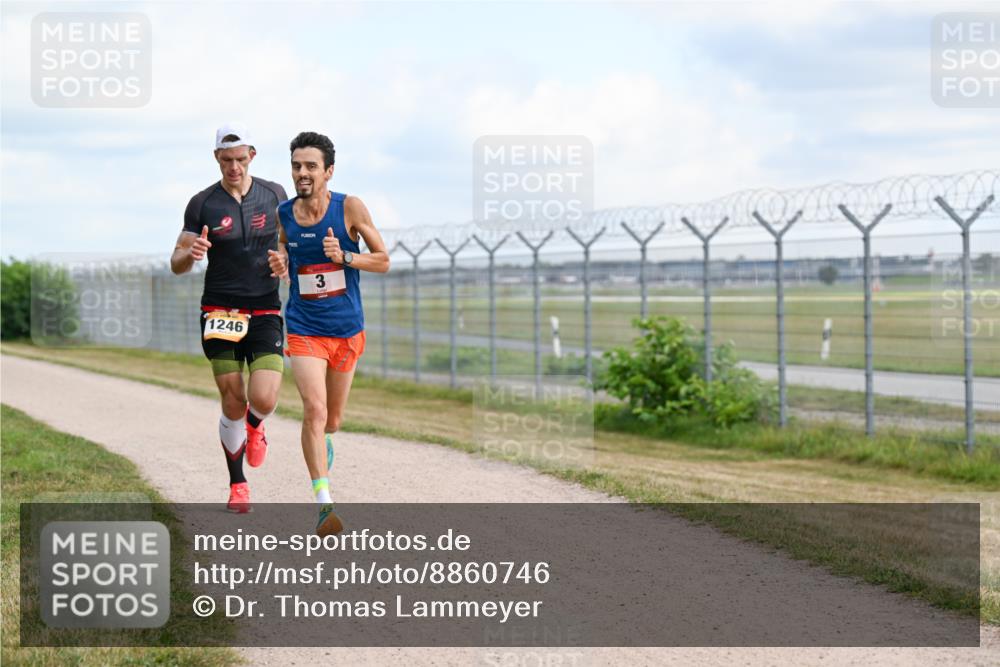 14.09.2025 - Airport Race Dr. Thomas Lammeyer http://msf.ph/oto/8860746 14.09.2025 11:49:30 Laufen 1246 meine-sportfotos.de