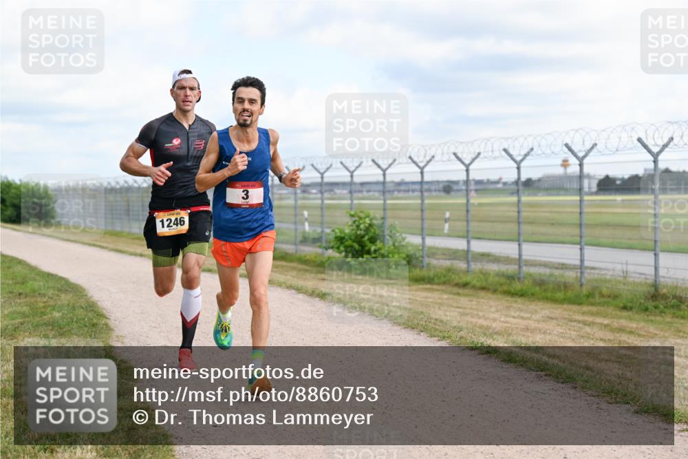 14.09.2025 - Airport Race Dr. Thomas Lammeyer http://msf.ph/oto/8860753 14.09.2025 11:49:31 Laufen 1246, 3 meine-sportfotos.de