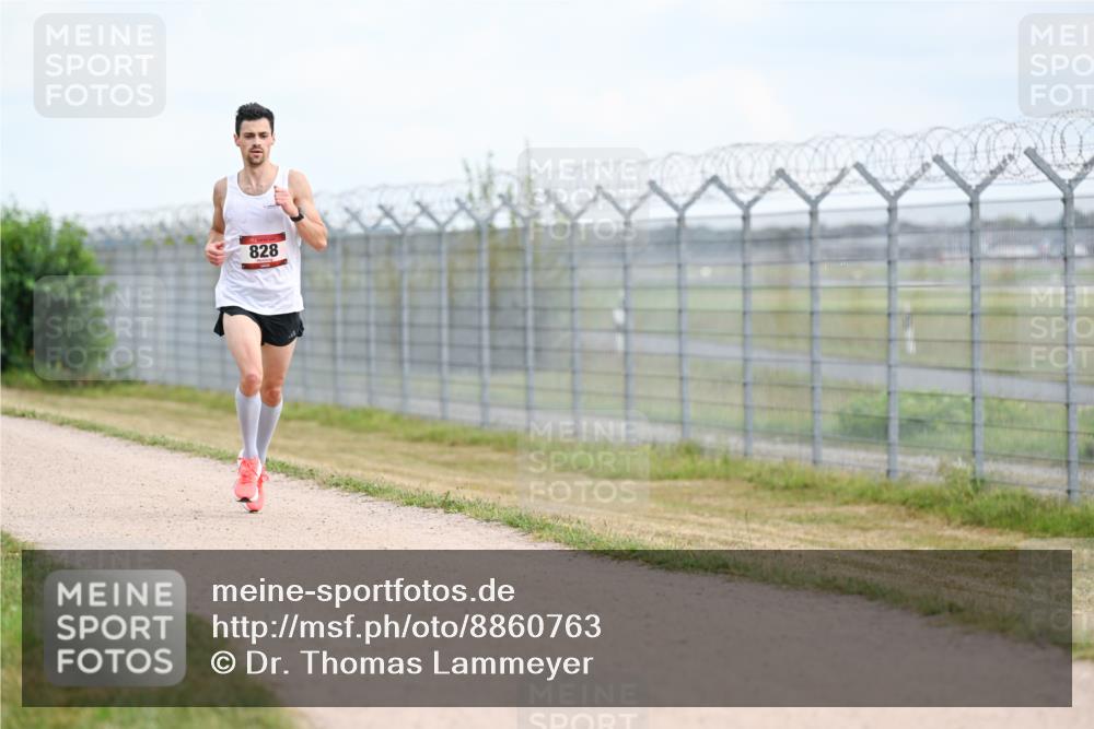 14.09.2025 - Airport Race Dr. Thomas Lammeyer http://msf.ph/oto/8860763 14.09.2025 11:49:58 Laufen 828 meine-sportfotos.de