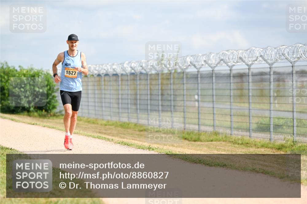 14.09.2025 - Airport Race Dr. Thomas Lammeyer http://msf.ph/oto/8860827 14.09.2025 11:50:56 Laufen 1527 meine-sportfotos.de