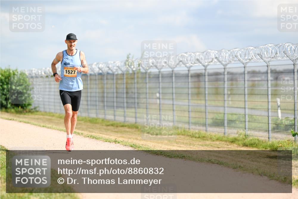 14.09.2025 - Airport Race Dr. Thomas Lammeyer http://msf.ph/oto/8860832 14.09.2025 11:50:57 Laufen 1527 meine-sportfotos.de