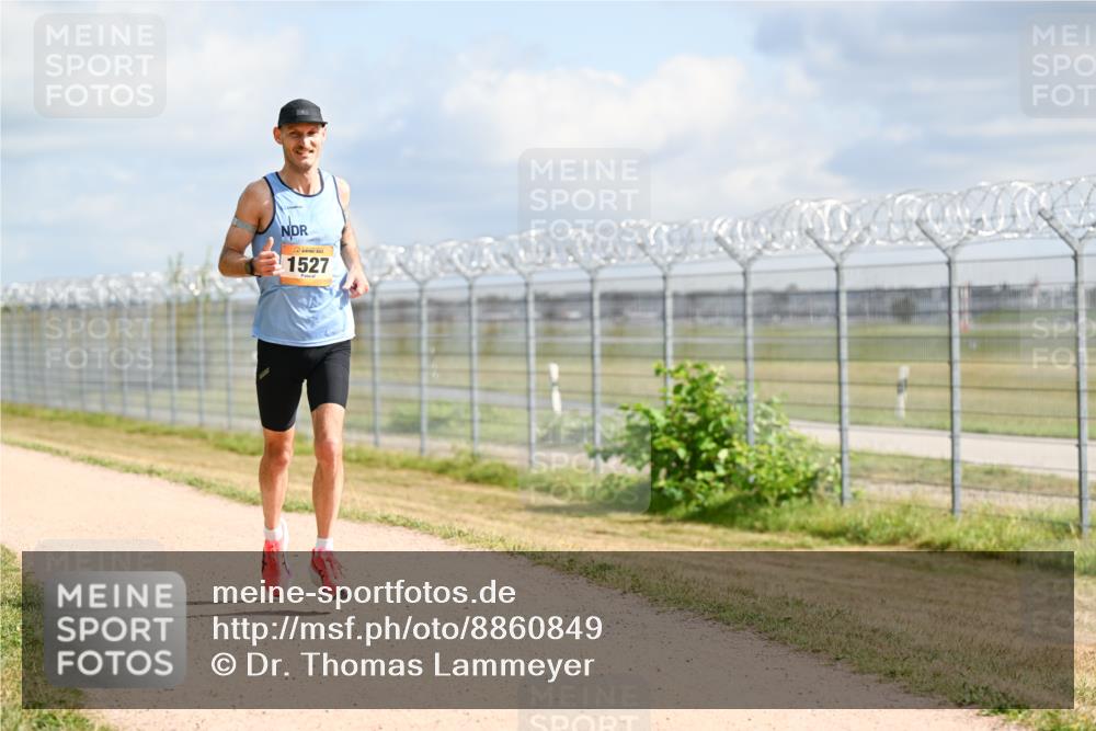 14.09.2025 - Airport Race Dr. Thomas Lammeyer http://msf.ph/oto/8860849 14.09.2025 11:50:59 Laufen 1527 meine-sportfotos.de