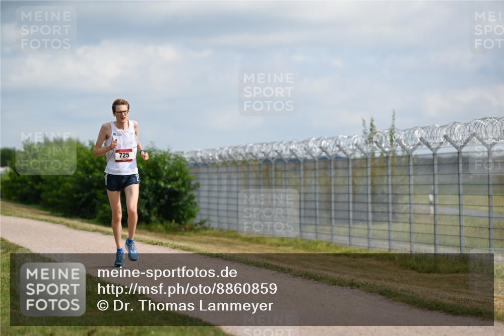 14.09.2025 - Airport Race Dr. Thomas Lammeyer http://msf.ph/oto/8860859 14.09.2025 11:51:19 Laufen  meine-sportfotos.de