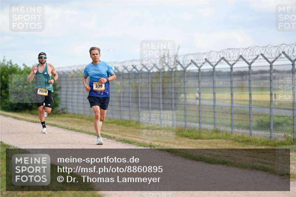14.09.2025 - Airport Race Dr. Thomas Lammeyer http://msf.ph/oto/8860895 14.09.2025 11:52:12 Laufen 2079, 339 meine-sportfotos.de