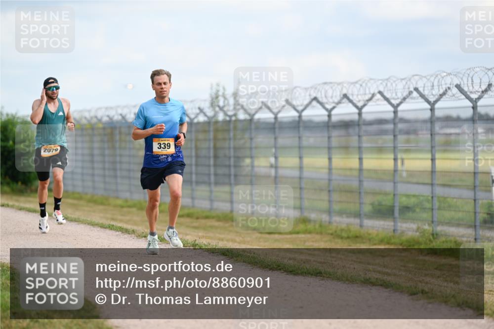 14.09.2025 - Airport Race Dr. Thomas Lammeyer http://msf.ph/oto/8860901 14.09.2025 11:52:13 Laufen 339, 2079 meine-sportfotos.de