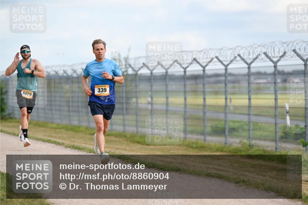 14.09.2025 - Airport Race Dr. Thomas Lammeyer http://msf.ph/oto/8860904 14.09.2025 11:52:13 Laufen 2079, 339 meine-sportfotos.de