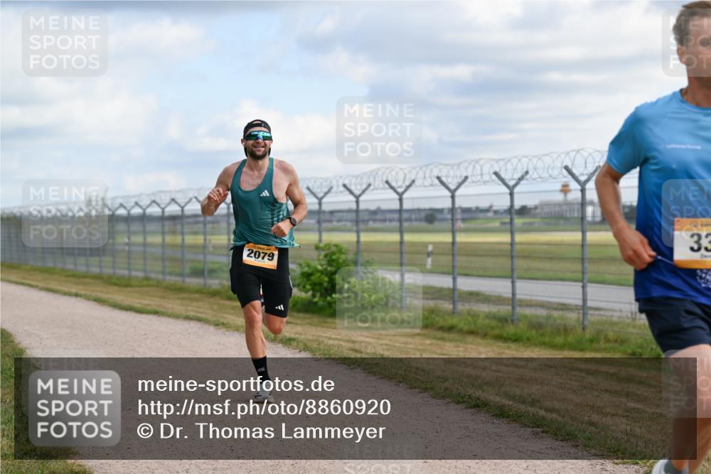 14.09.2025 - Airport Race Dr. Thomas Lammeyer http://msf.ph/oto/8860920 14.09.2025 11:52:18 Laufen 2079, 11, 33 meine-sportfotos.de