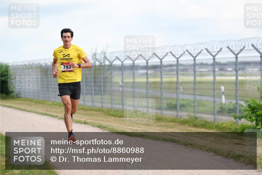 14.09.2025 - Airport Race Dr. Thomas Lammeyer http://msf.ph/oto/8860988 14.09.2025 11:53:20 Laufen 793 meine-sportfotos.de