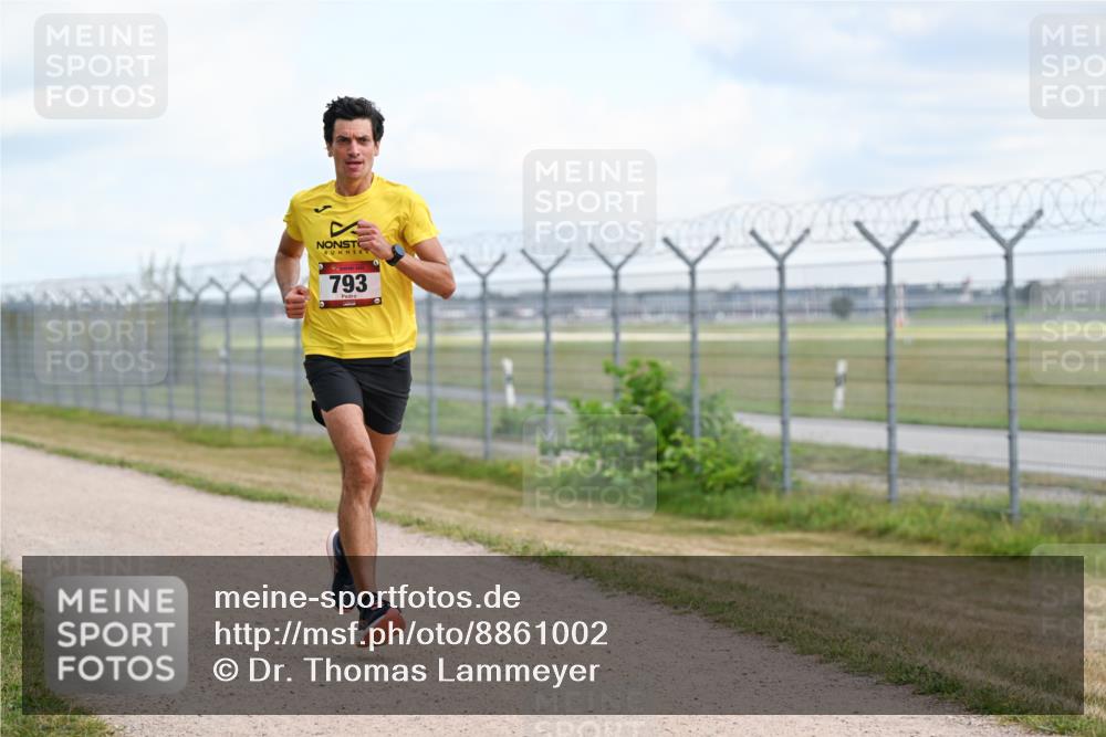 14.09.2025 - Airport Race Dr. Thomas Lammeyer http://msf.ph/oto/8861002 14.09.2025 11:53:22 Laufen 793 meine-sportfotos.de