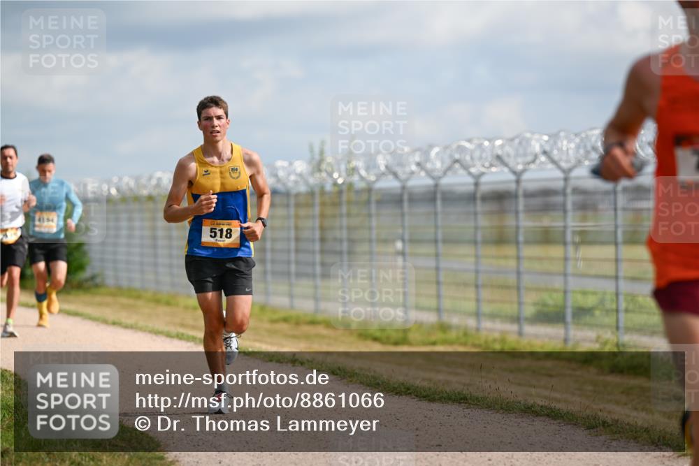 14.09.2025 - Airport Race Dr. Thomas Lammeyer http://msf.ph/oto/8861066 14.09.2025 11:54:22 Laufen 518, 850 meine-sportfotos.de