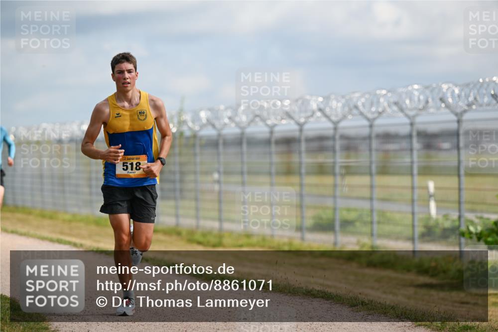 14.09.2025 - Airport Race Dr. Thomas Lammeyer http://msf.ph/oto/8861071 14.09.2025 11:54:23 Laufen 518, 850 meine-sportfotos.de