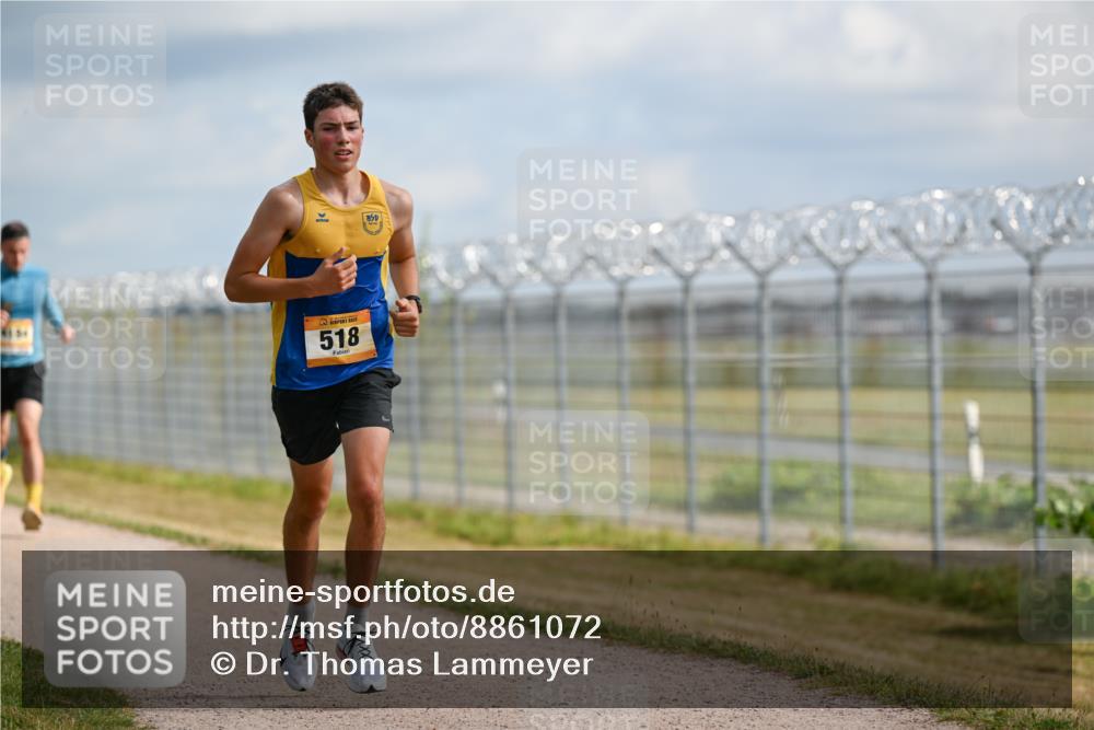 14.09.2025 - Airport Race Dr. Thomas Lammeyer http://msf.ph/oto/8861072 14.09.2025 11:54:23 Laufen 518 meine-sportfotos.de