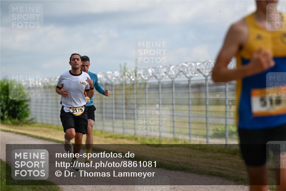 14.09.2025 - Airport Race Dr. Thomas Lammeyer http://msf.ph/oto/8861081 14.09.2025 11:54:25 Laufen 2175, 94, 514 meine-sportfotos.de