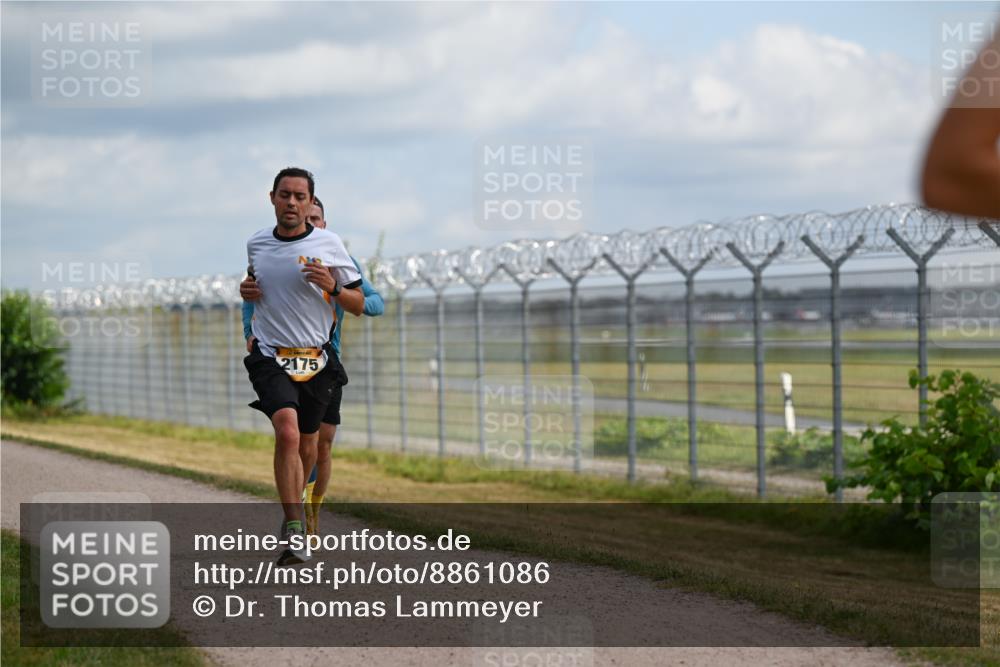 14.09.2025 - Airport Race Dr. Thomas Lammeyer http://msf.ph/oto/8861086 14.09.2025 11:54:26 Laufen 2175 meine-sportfotos.de