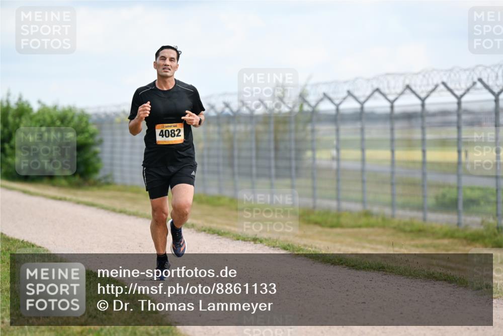 14.09.2025 - Airport Race Dr. Thomas Lammeyer http://msf.ph/oto/8861133 14.09.2025 11:54:37 Laufen 4082 meine-sportfotos.de