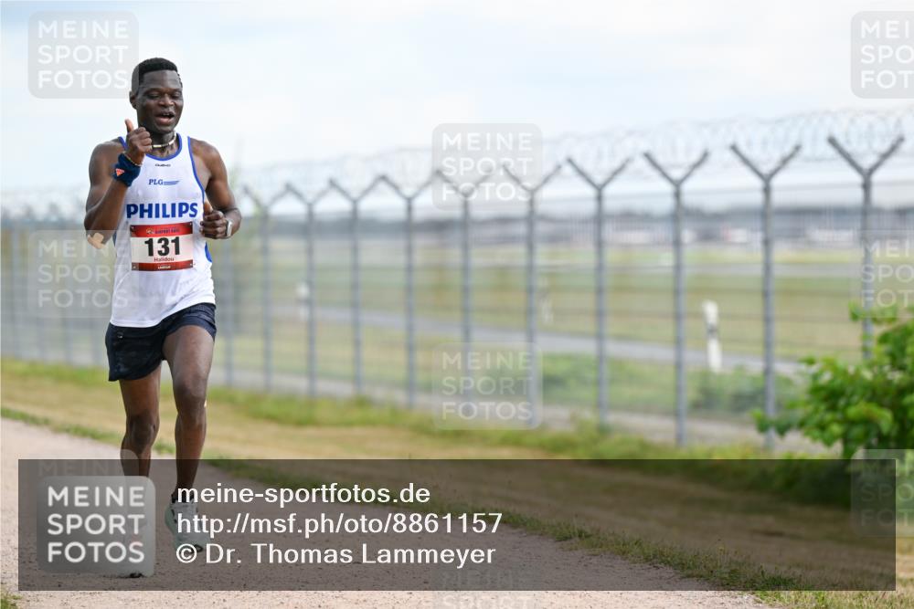 14.09.2025 - Airport Race Dr. Thomas Lammeyer http://msf.ph/oto/8861157 14.09.2025 11:54:56 Laufen 131 meine-sportfotos.de