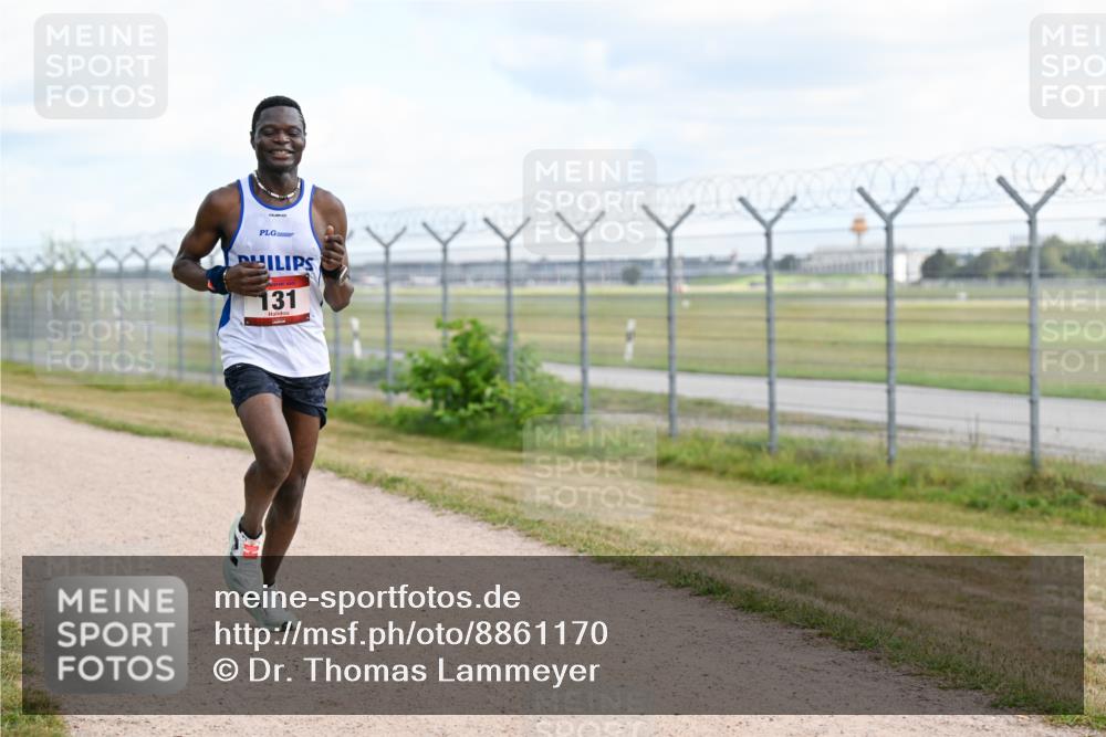 14.09.2025 - Airport Race Dr. Thomas Lammeyer http://msf.ph/oto/8861170 14.09.2025 11:54:58 Laufen 131 meine-sportfotos.de