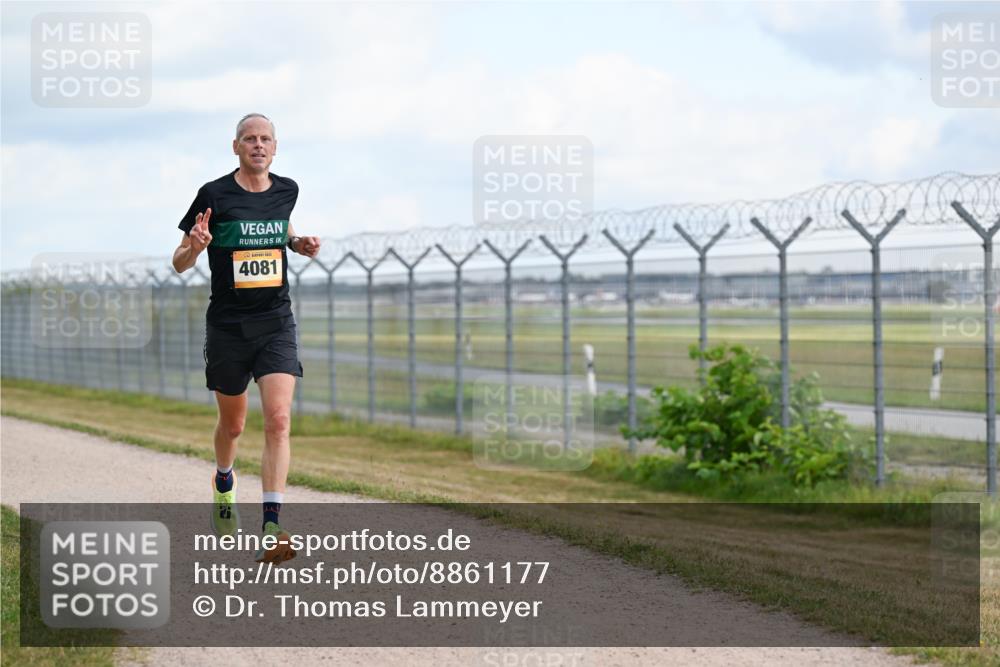 14.09.2025 - Airport Race Dr. Thomas Lammeyer http://msf.ph/oto/8861177 14.09.2025 11:55:10 Laufen 4081 meine-sportfotos.de