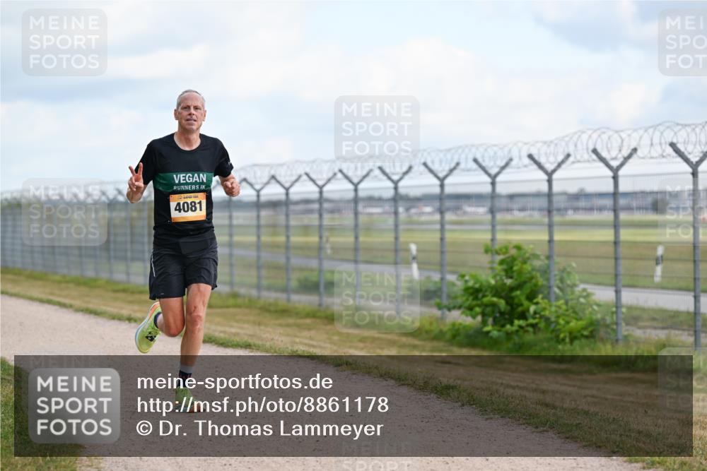 14.09.2025 - Airport Race Dr. Thomas Lammeyer http://msf.ph/oto/8861178 14.09.2025 11:55:10 Laufen 4081 meine-sportfotos.de