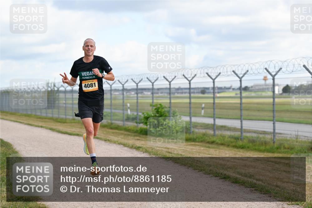 14.09.2025 - Airport Race Dr. Thomas Lammeyer http://msf.ph/oto/8861185 14.09.2025 11:55:11 Laufen 4081 meine-sportfotos.de