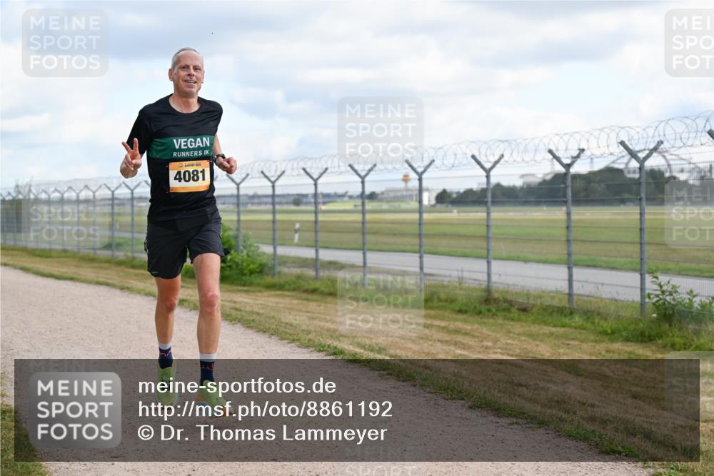14.09.2025 - Airport Race Dr. Thomas Lammeyer http://msf.ph/oto/8861192 14.09.2025 11:55:12 Laufen 4081 meine-sportfotos.de
