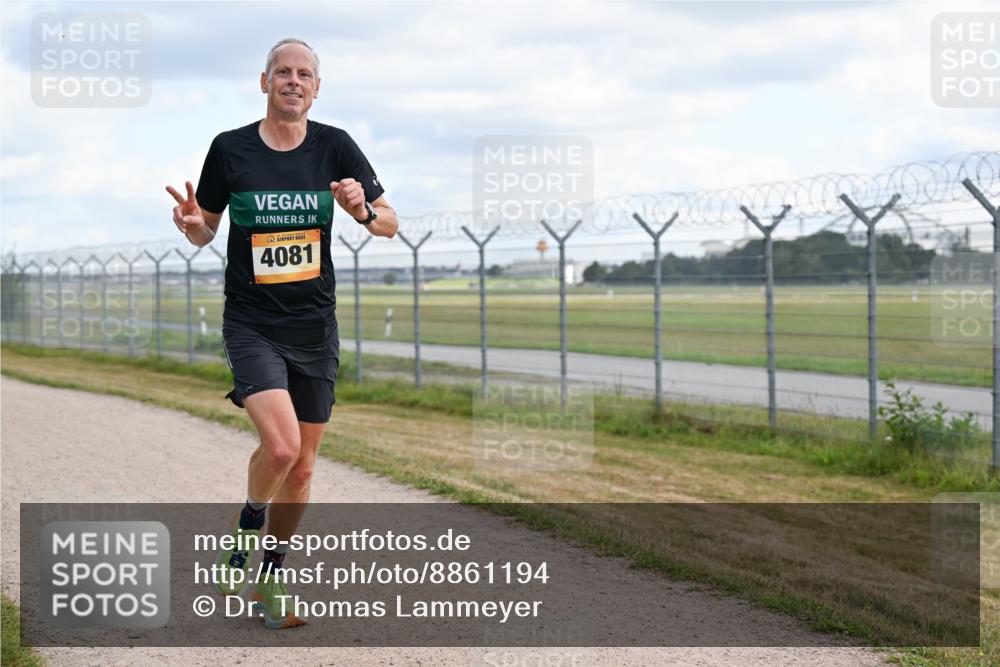 14.09.2025 - Airport Race Dr. Thomas Lammeyer http://msf.ph/oto/8861194 14.09.2025 11:55:12 Laufen 4081 meine-sportfotos.de