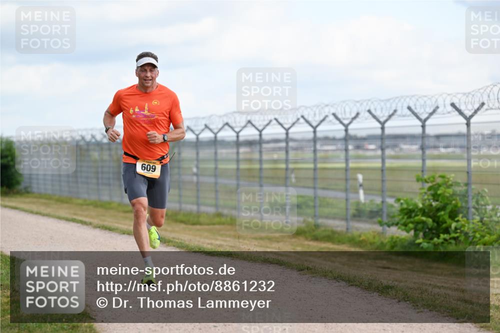 14.09.2025 - Airport Race Dr. Thomas Lammeyer http://msf.ph/oto/8861232 14.09.2025 11:55:41 Laufen 609 meine-sportfotos.de