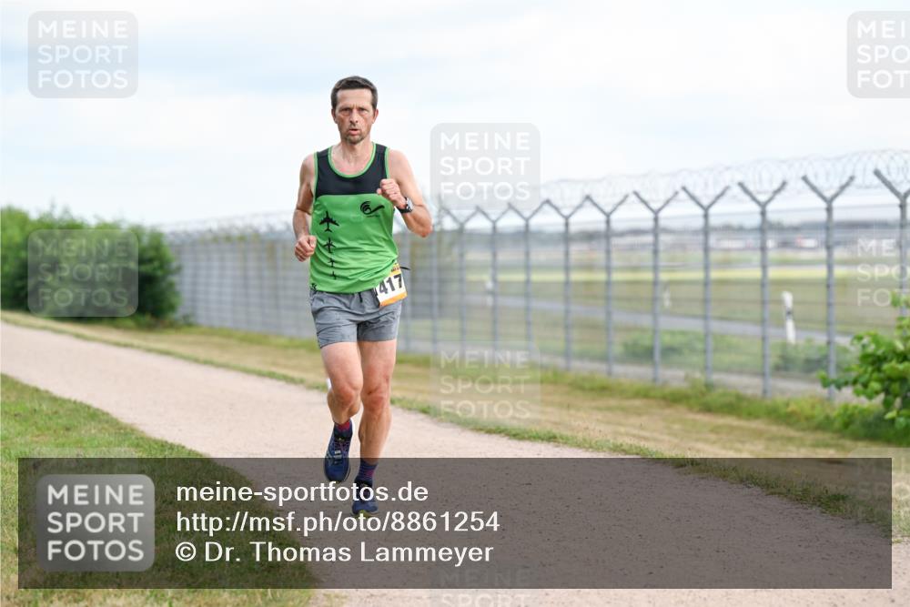 14.09.2025 - Airport Race Dr. Thomas Lammeyer http://msf.ph/oto/8861254 14.09.2025 11:56:03 Laufen 417 meine-sportfotos.de