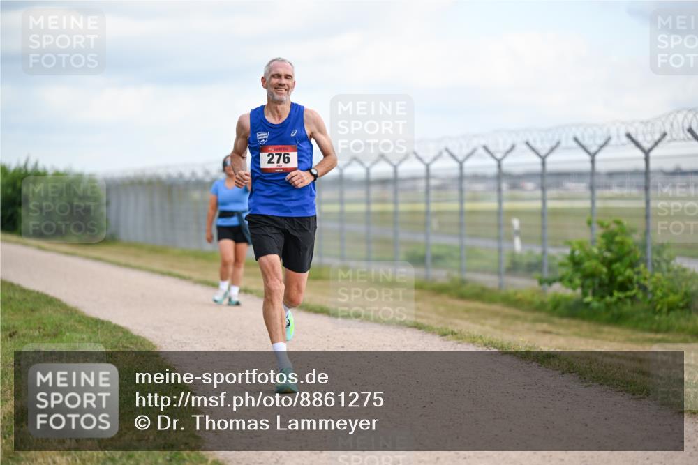 14.09.2025 - Airport Race Dr. Thomas Lammeyer http://msf.ph/oto/8861275 14.09.2025 11:56:13 Laufen 276 meine-sportfotos.de