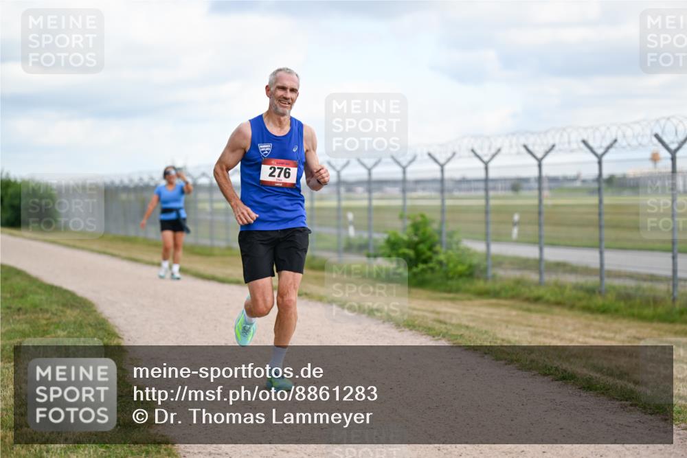 14.09.2025 - Airport Race Dr. Thomas Lammeyer http://msf.ph/oto/8861283 14.09.2025 11:56:14 Laufen 276 meine-sportfotos.de