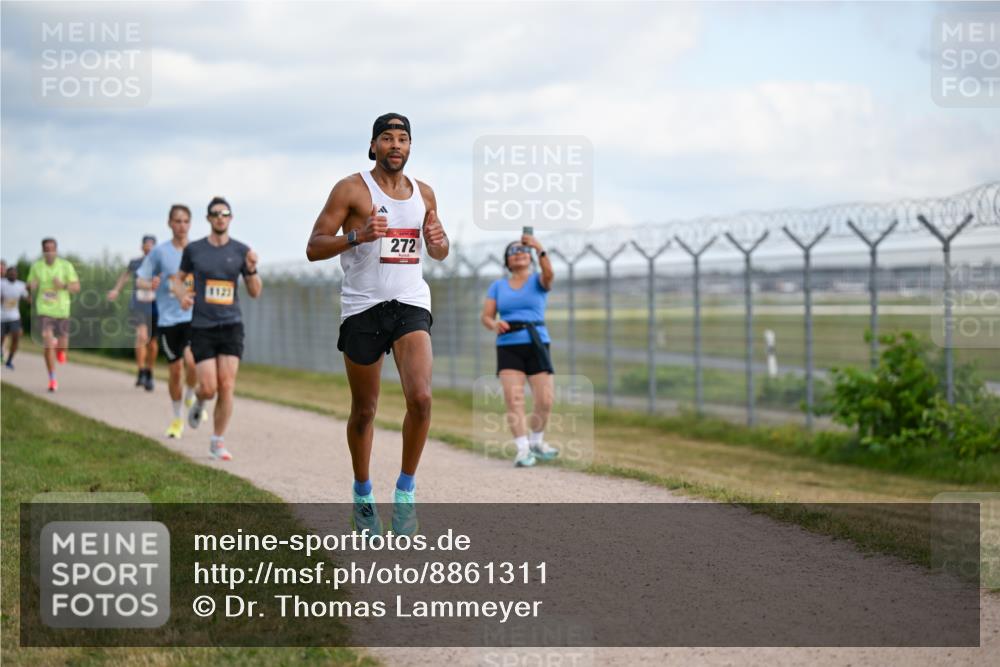 14.09.2025 - Airport Race Dr. Thomas Lammeyer http://msf.ph/oto/8861311 14.09.2025 11:56:29 Laufen 1125, 272 meine-sportfotos.de