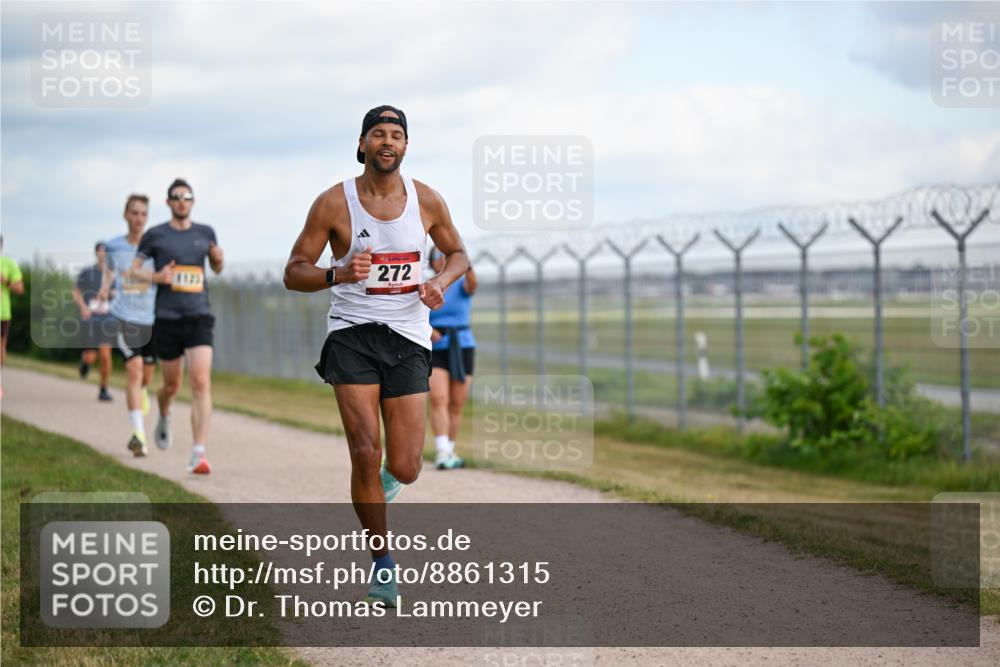 14.09.2025 - Airport Race Dr. Thomas Lammeyer http://msf.ph/oto/8861315 14.09.2025 11:56:29 Laufen 272 meine-sportfotos.de