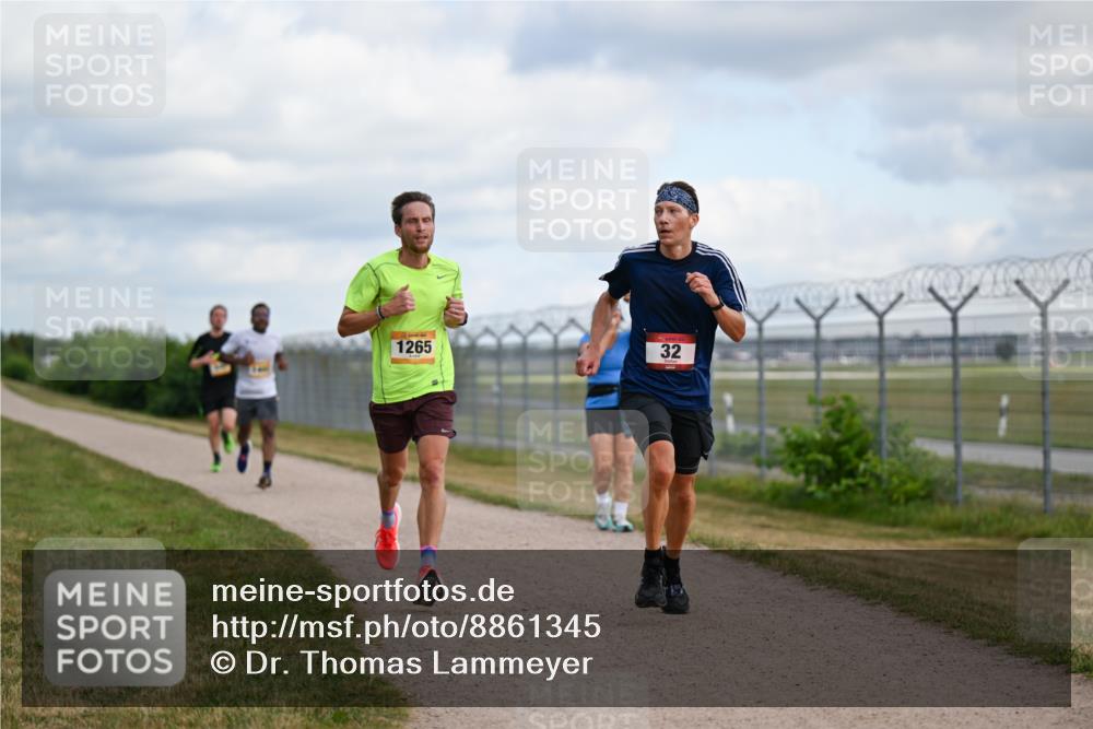 14.09.2025 - Airport Race Dr. Thomas Lammeyer http://msf.ph/oto/8861345 14.09.2025 11:56:36 Laufen 1265, 32 meine-sportfotos.de