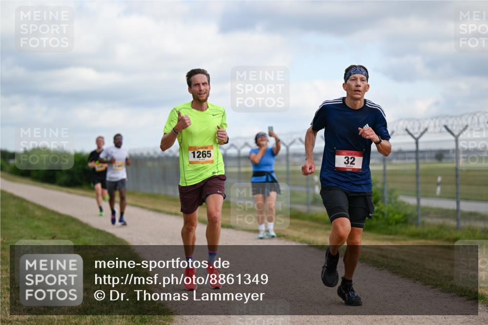 14.09.2025 - Airport Race Dr. Thomas Lammeyer http://msf.ph/oto/8861349 14.09.2025 11:56:36 Laufen 1265, 32 meine-sportfotos.de