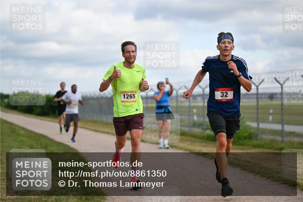 14.09.2025 - Airport Race Dr. Thomas Lammeyer http://msf.ph/oto/8861350 14.09.2025 11:56:36 Laufen 1265, 32 meine-sportfotos.de