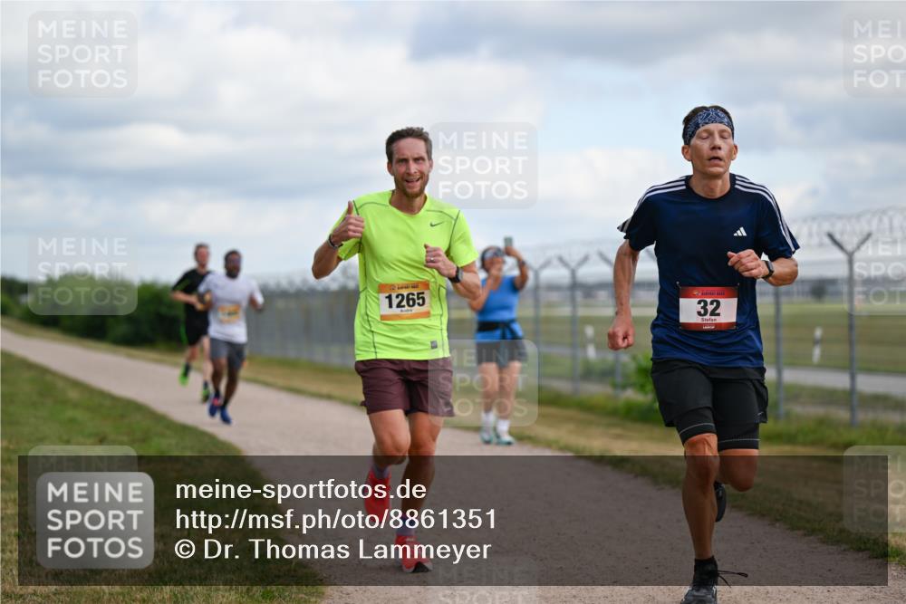 14.09.2025 - Airport Race Dr. Thomas Lammeyer http://msf.ph/oto/8861351 14.09.2025 11:56:36 Laufen 1265, 32 meine-sportfotos.de